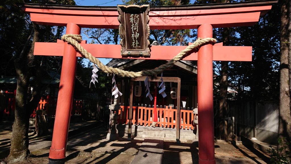 三輪神社の稲荷神社