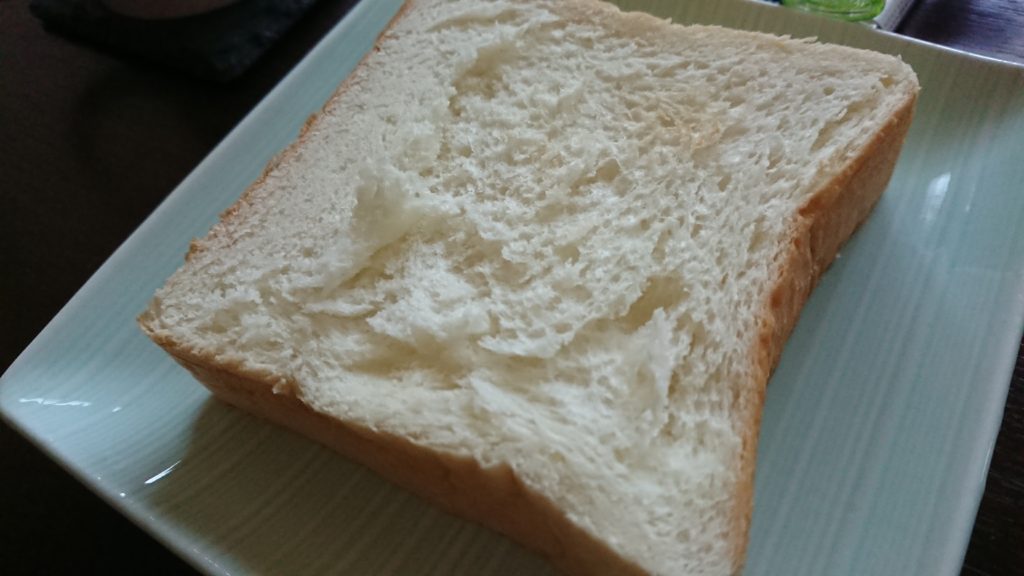 銀座に志かわの食パン